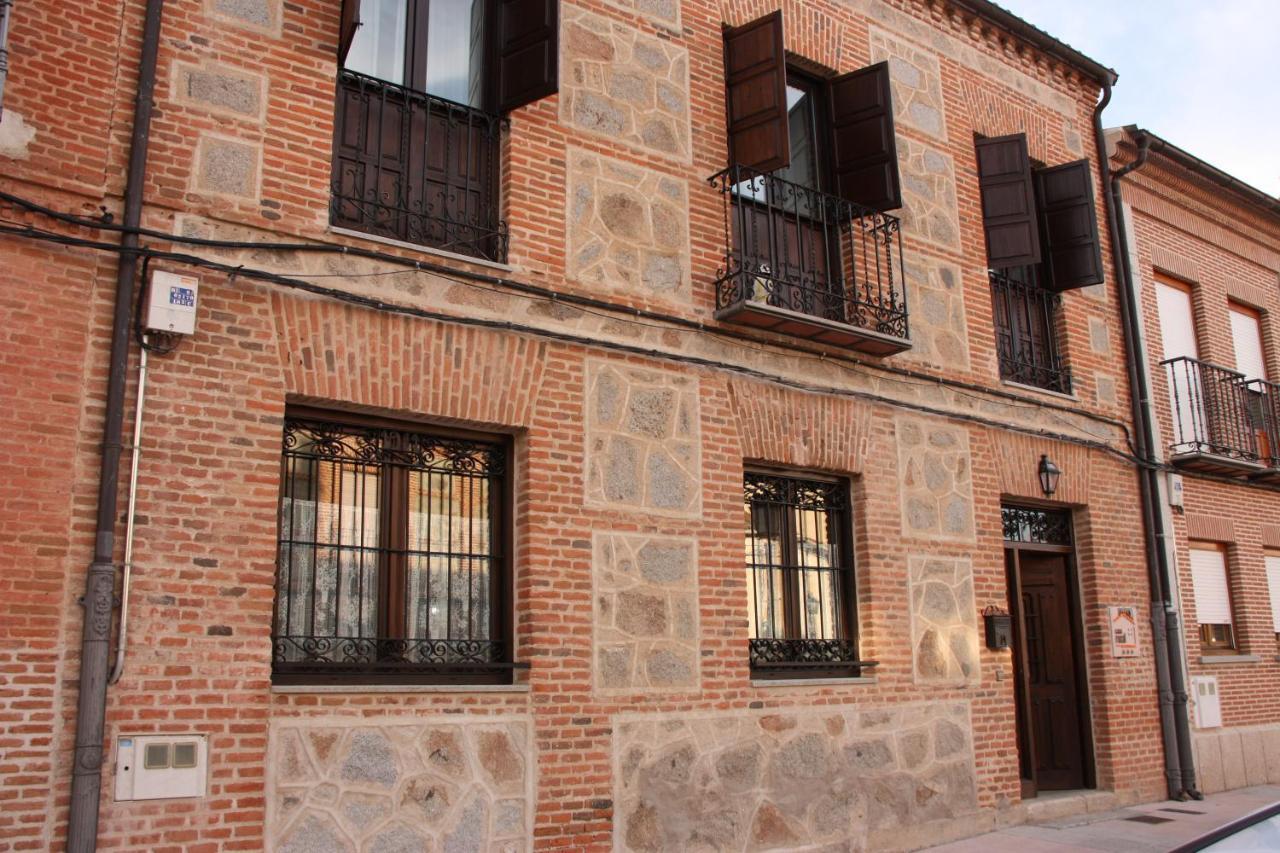 Casa Rural Puerta De Castilla Velayos Esterno foto